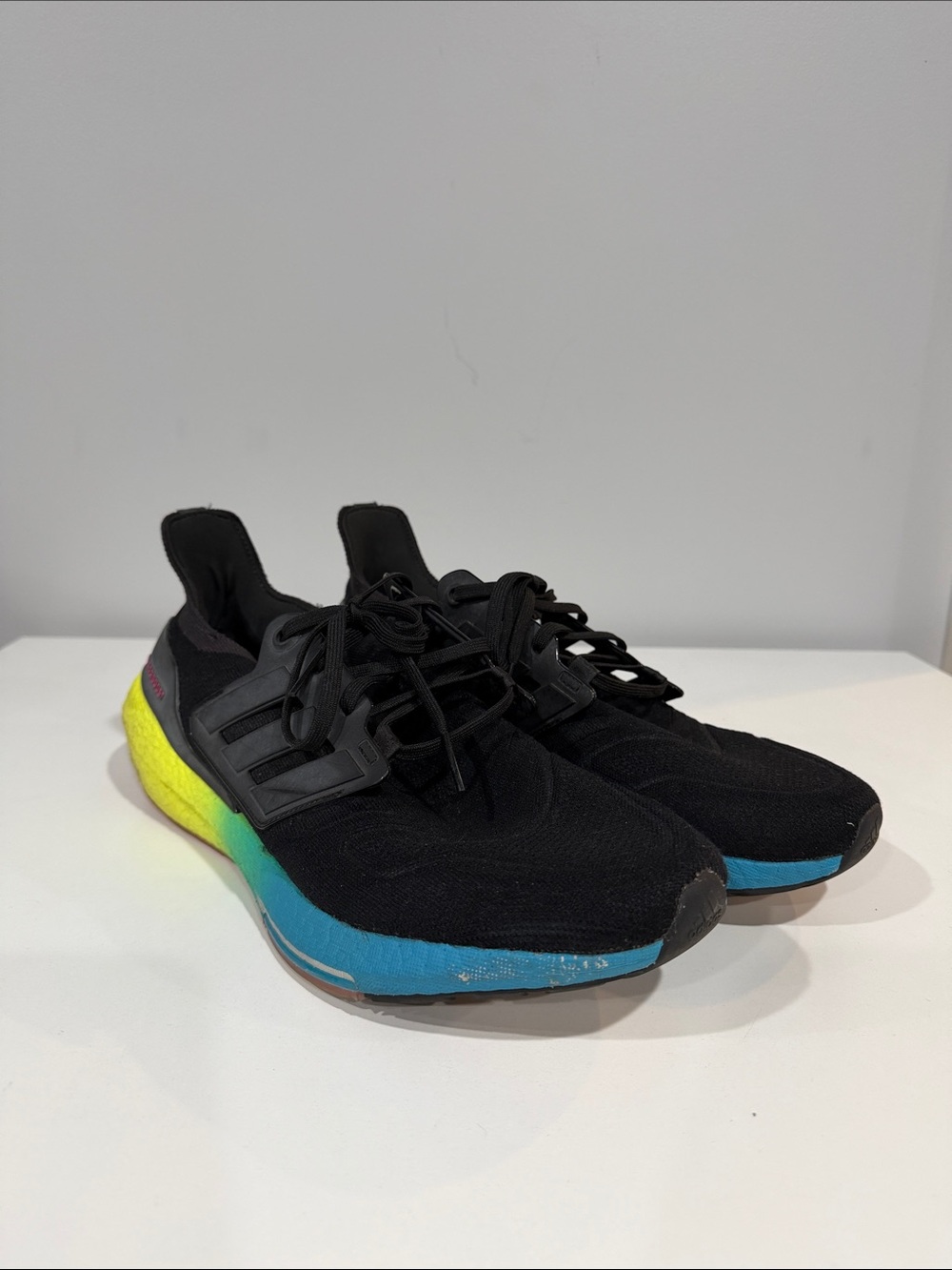 adidas ultraboost Black Athletic Shoes with Blue and Yellow Gradient Midsole 13